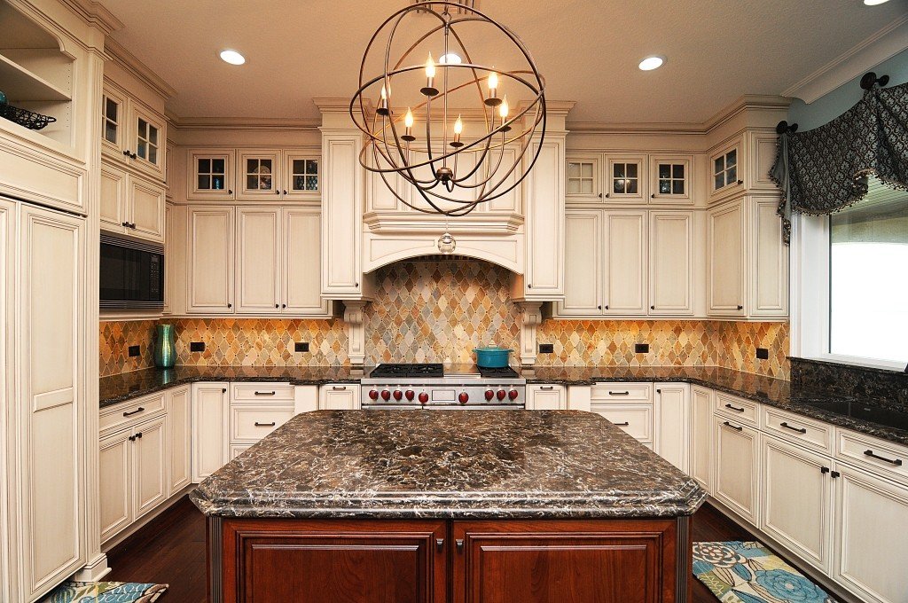 Interior by Mia Bella Designs